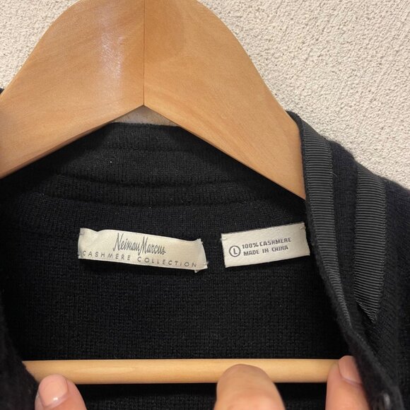 Neiman Marcus Cashmere Jacket Knitted Full Zip Black Stand Collar Long Sleeve L - Picture 2 of 6